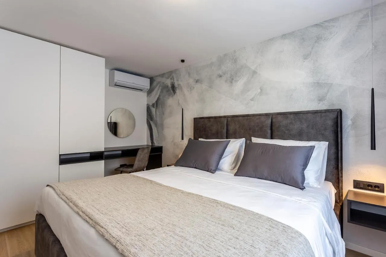Apartman Izis Centar Pule Pula Apartamento